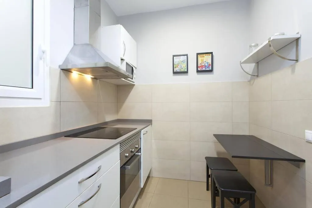 Bright & Spacious Family Flat In Central Βαρκελώνη Διαμέρισμα
