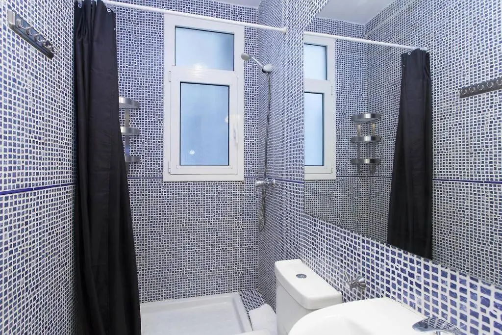 Bright & Spacious Family Flat In Central Barcelona 0*,  Spain